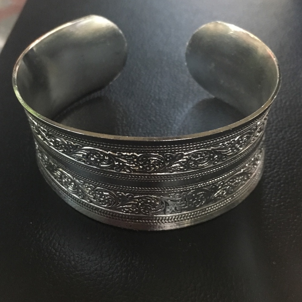 Silver Toned BoHo Style Bracelet